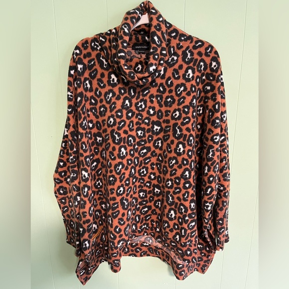 SIMPLY SOUTHERN Animal Cheetah Leopard Print Poncho Cape Shawl Sweater -… - Picture 1 of 16